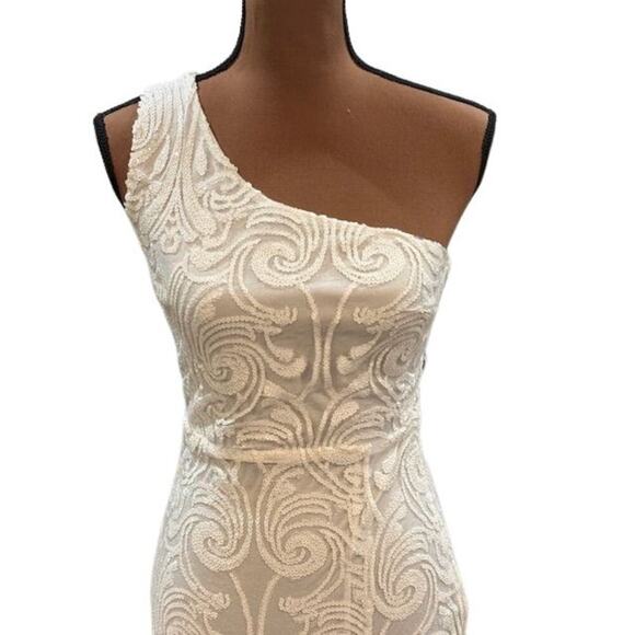 Lulus Madina White Sequin One-Shoulder Bodycon Mini Dress – Size Small - Picture 3 of 13